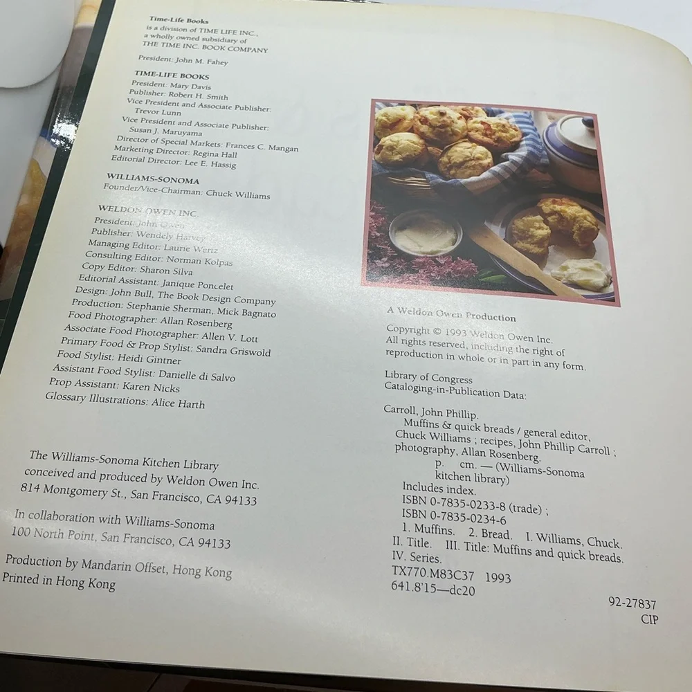 Williams Sonoma Kitchen Library Muffins & Quick Breads Cookbook HC/DJ